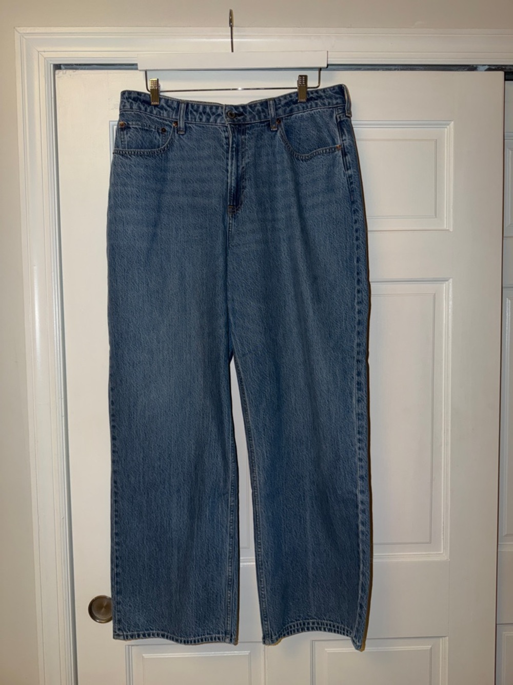 Classic Straight-Leg women’s Jeans in Blue